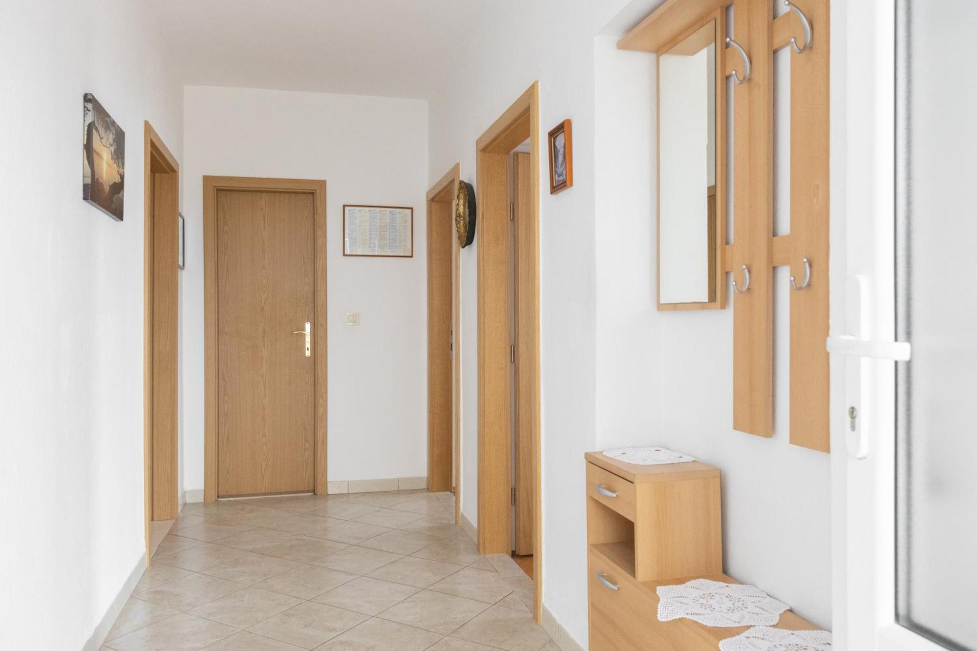 Brela Family Apartment エクステリア 写真